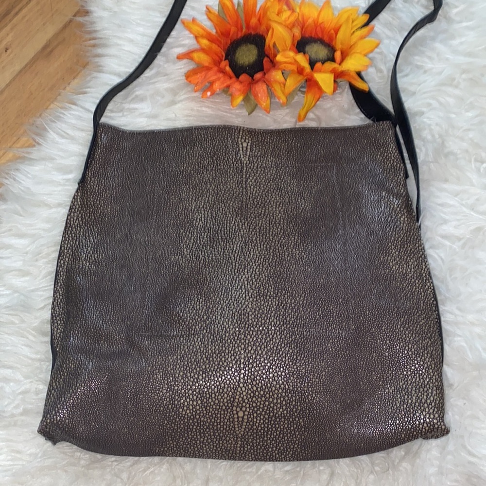 🌺like new large reptile skin bag 🌺